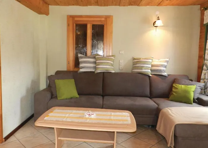 Διαμέρισμα Awesome In Remptendorf